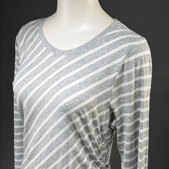 Calvin Klein Light Gray Striped Long Sleeve Top (rack 7) - Picture 8 of 8